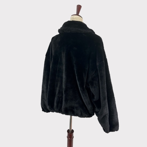 NWT - Lucky Brand XL Bomber Jacket Faux Fur Black - Picture 13 of 16